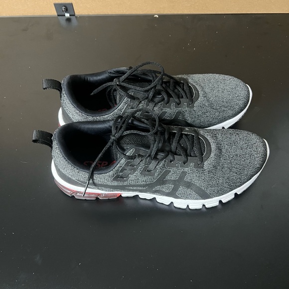 ASICS Gel-Quantum 90 Sneakers - Gray and Red - Picture 2 of 3